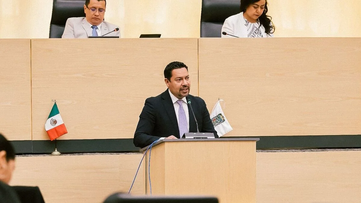 Andrés Villegas propone endurecer sanciones por abandono de recién nacidos en Puebla