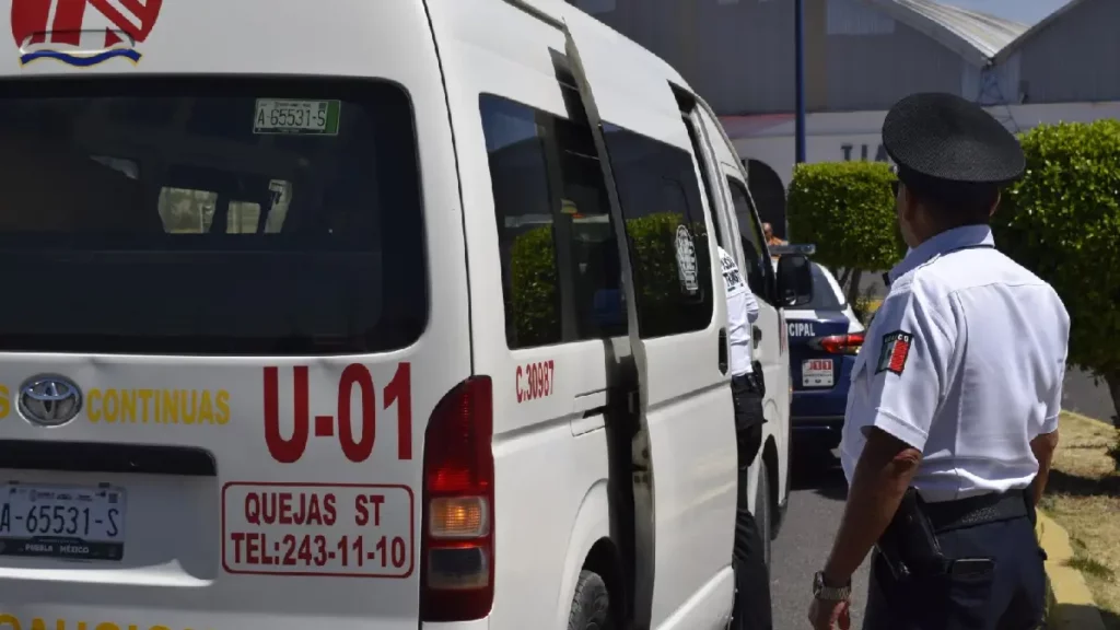 Refuerzan seguridad en el transporte público con el Operativo “Pasajero Seguro” en San Pedro Cholula