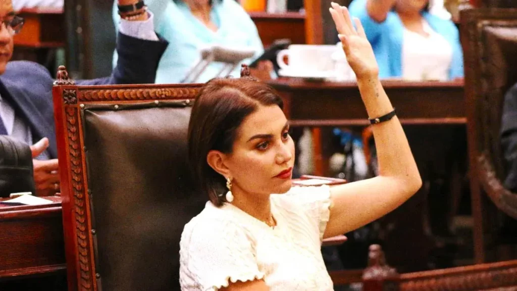 Nay Salvatori se dice “arrepentida” por involucrar a sus compañeros de Morena en video escándalo