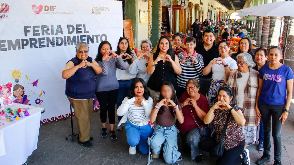 Fortalece DIF San Pedro Cholula la economía de mujeres con la 9ª Feria del Emprendimiento