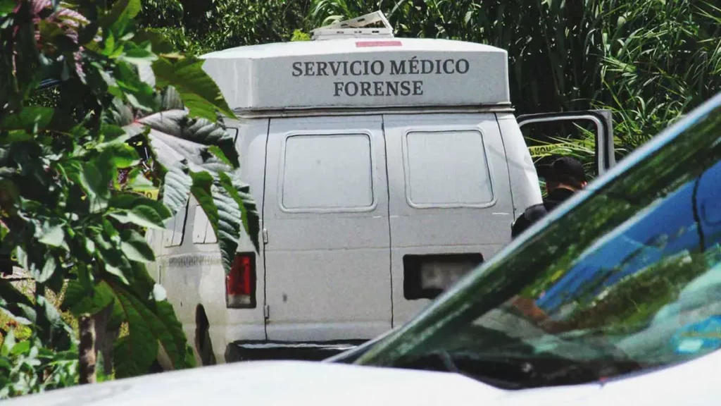 Encuentran cuerpo putrefacto y con huellas de violencia de hombre en Acatzingo, Puebla 