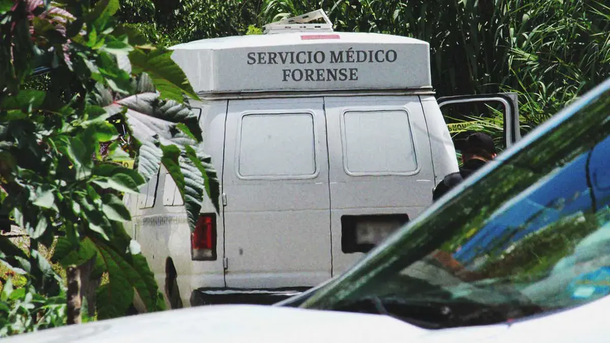 Encuentran cuerpo putrefacto y con huellas de violencia de hombre en Acatzingo, Puebla