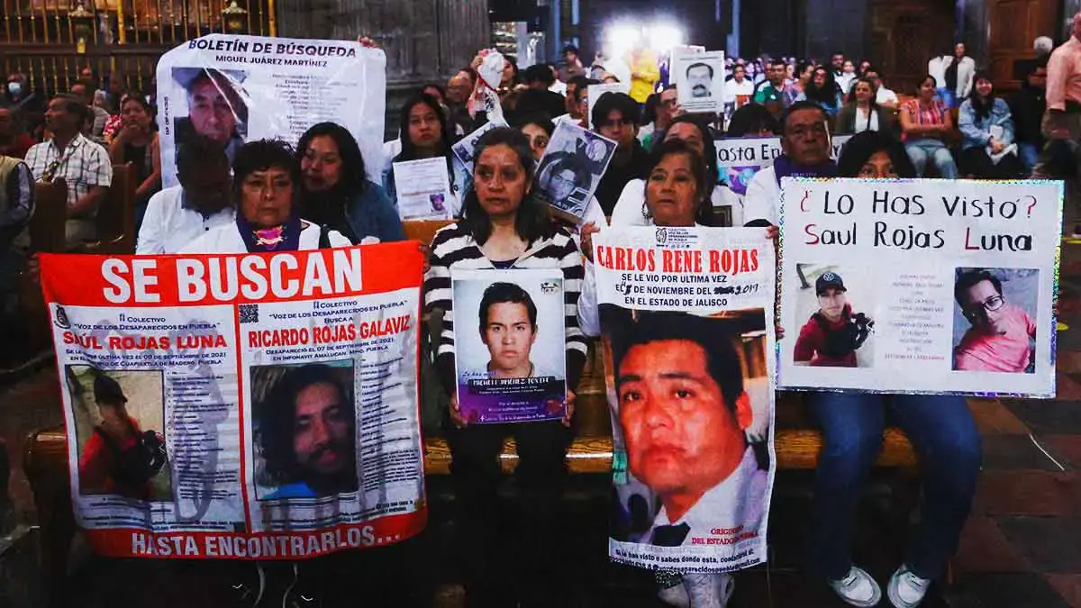 Durante 8M 2026, madres buscadoras exigen esclarecer casos de personas desaparecidas en Puebla