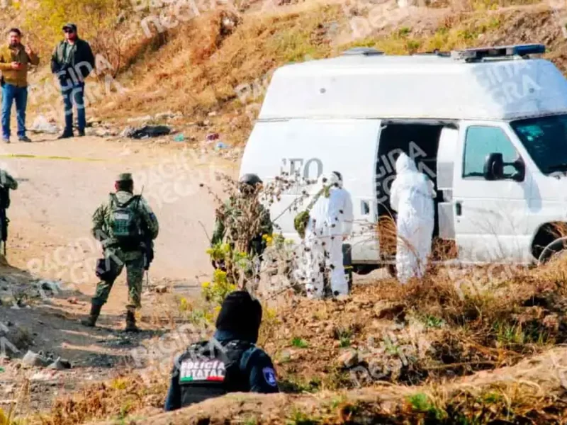 Vecinos encuentran dos cuerpos embolsados en San Pablo Xochimehuacan, Puebla
