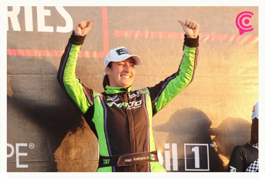 Majo Rodríguez, la piloto poblana que rompió estereotipos para llegar a Nascar México