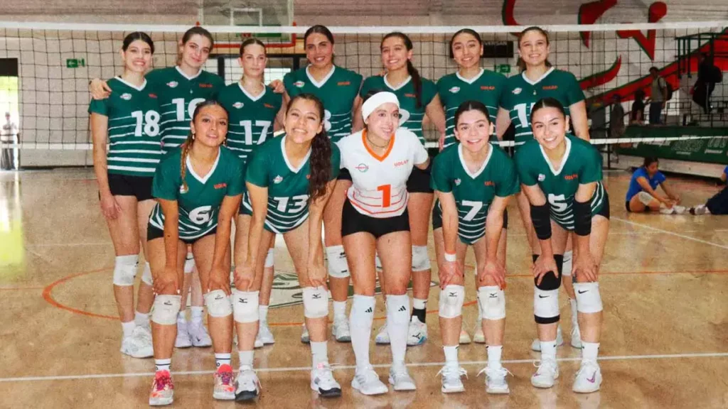 Aztecas UDLAP derrota a Borregos Puebla en liga estudiantil de voleibol