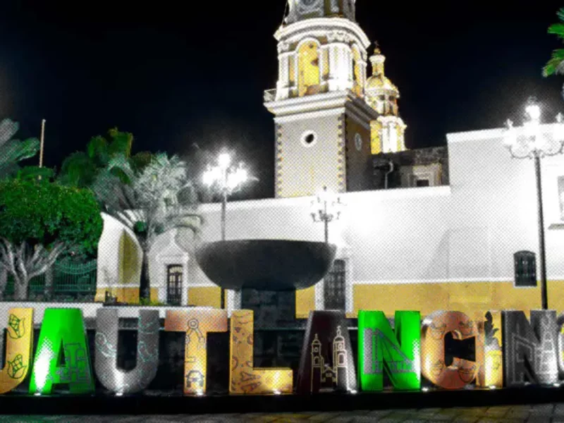 Cuentahabientes denuncian robo de un millón de pesos en Cuautlancingo