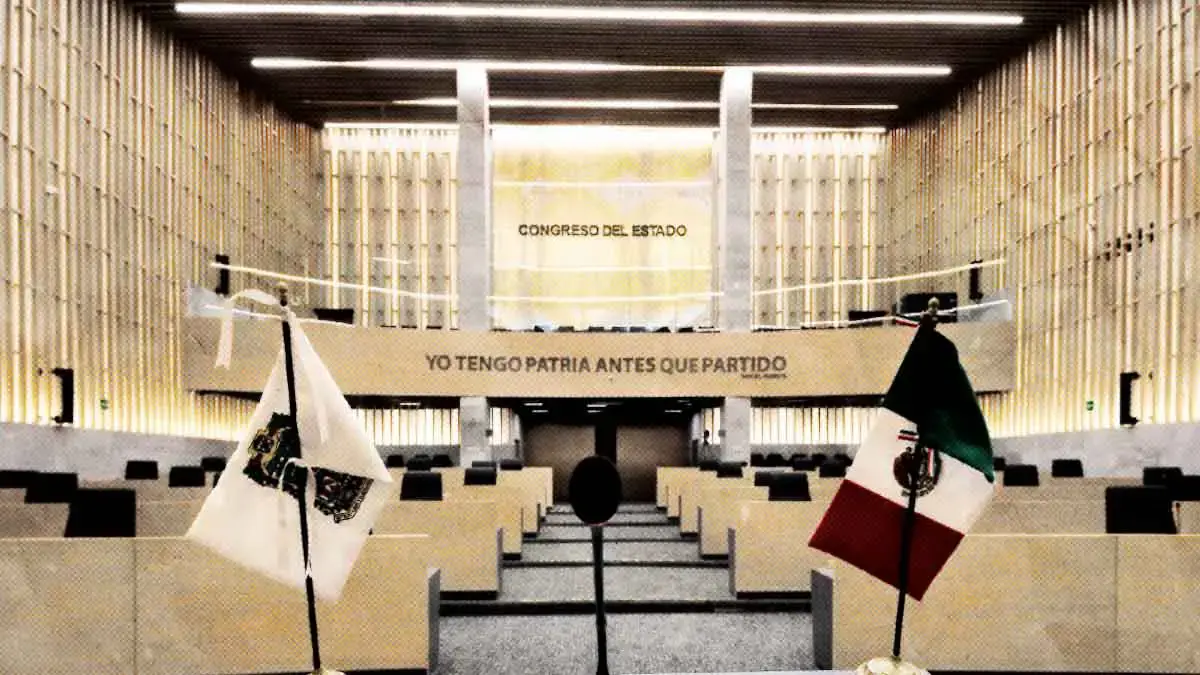 Congreso de Puebla aprueba ley contra despojo para castigarlo con 20 años de prisión
