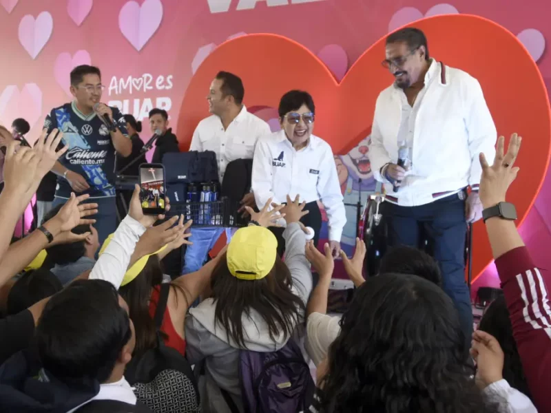 Celebra BUAP el Día del Amor y la Amistad