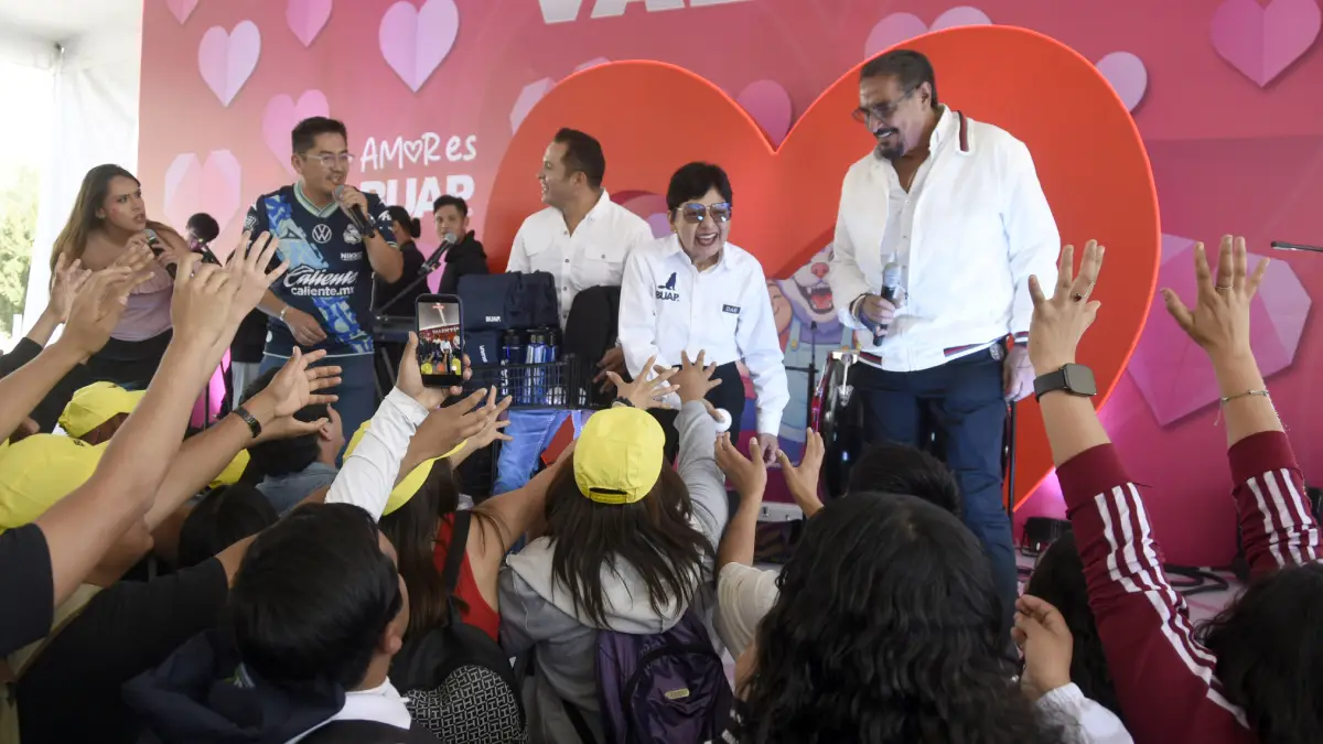 Celebra BUAP el Día del Amor y la Amistad