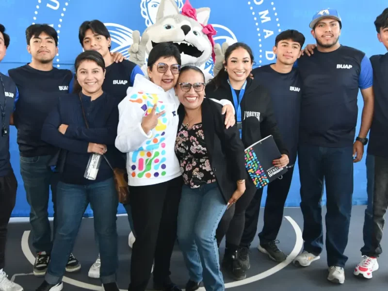 El amor por la BUAP crea comunidad