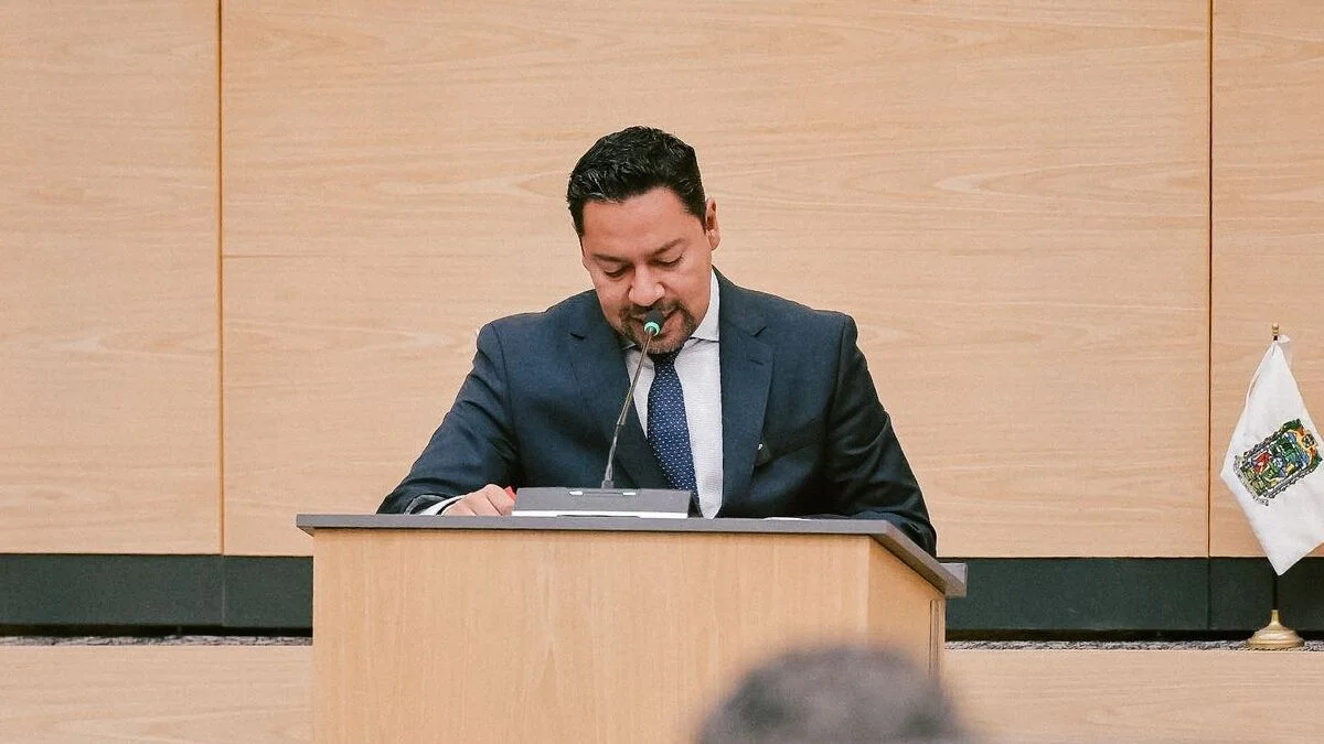 Congreso aprueba reforma de Andrés Villegas para tipificar y castigar el uso de ponchallantas en Puebla
