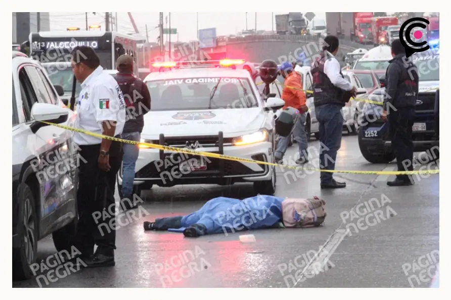 Motociclista muere atropellada por un vehículo de carga frente a La Vista, Puebla