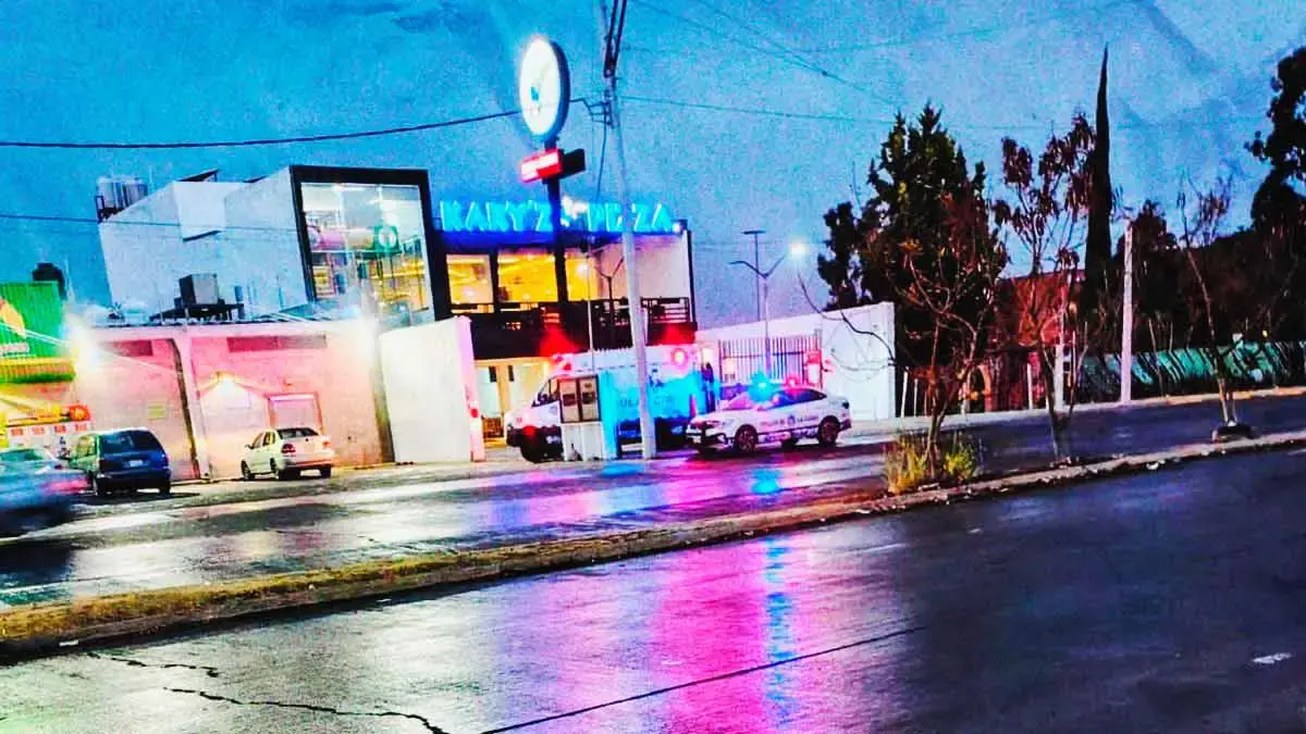 Detienen a hombre por apuñalar a su suegra en Puebla