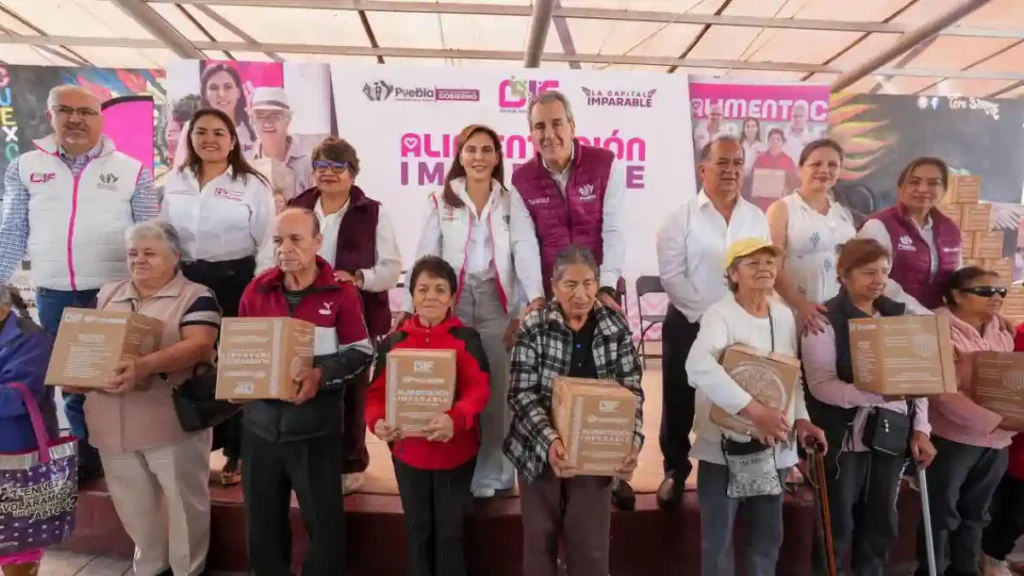 Llevan Pepe Chedraui y MariElise Budib programa "Alimentación Imparable" a La Libertad