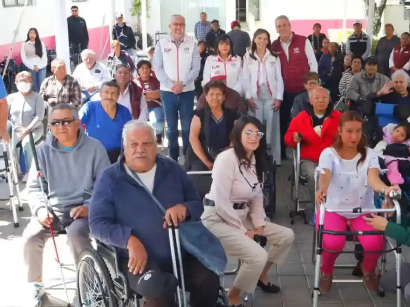Priorizan Pepe Chedraui y MariElise Budib el bienestar de grupos prioritarios con la entrega de aparatos funcionales