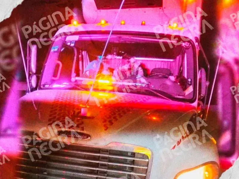 Matan a trailero en intento de asalto sobre la autopista Puebla-Orizaba; hieren a sus acompañantes