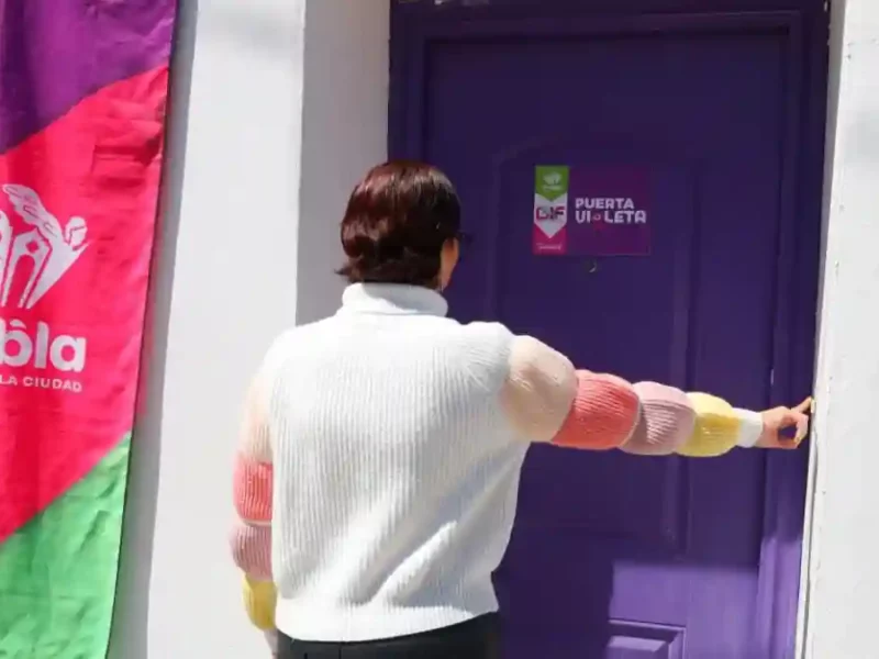 Fortalece DIF Puebla Capital atención a mujeres víctimas de violencia con el programa “Puerta Violeta”