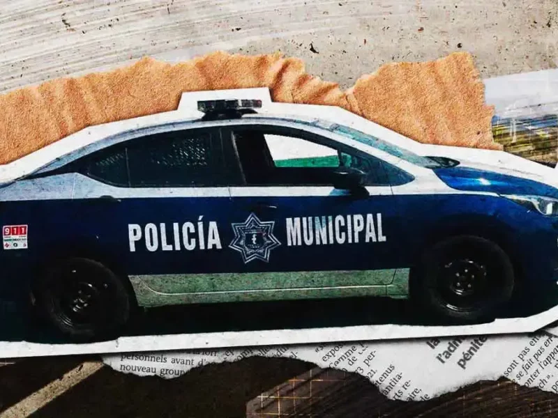 Patrulla municipal de Puebla volcó tras ser impactada por un auto en la autopista México-Puebla