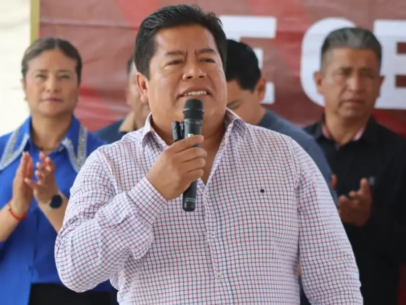 Tecamachalco fortalece la infraestructura educativa con nuevo techado en Xochimilco
