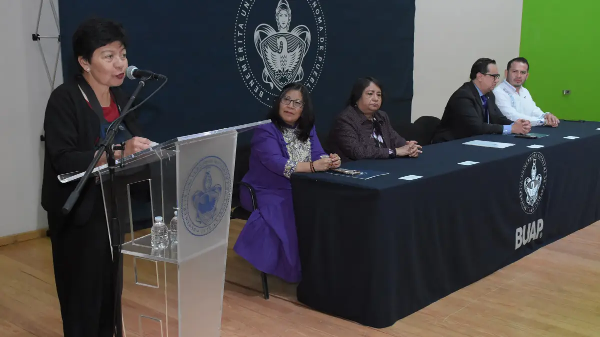 Las mujeres, motor de paridad en la toma de decisiones: Rectora Lilia Cedillo