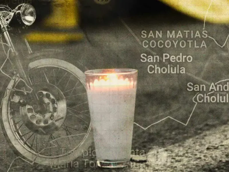 Motociclista murió tras chocar contra una luminaria en San Pedro Cholula, Puebla
