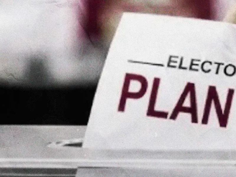 Aprueban "Plan B" electoral, pero el PT bloquea la revocación de mandato en 2027
