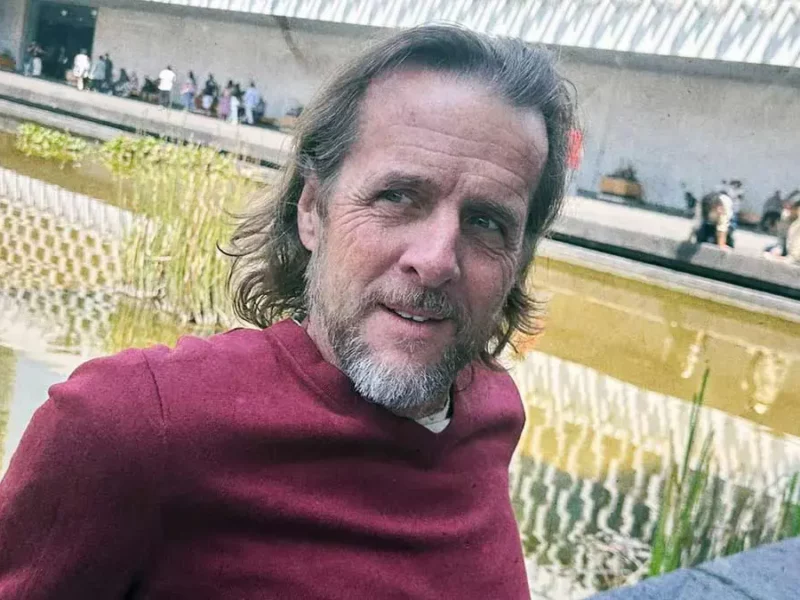 Arquitecto estadounidense Damon Zumbroegel queda cautivado por Puebla y presume su experiencia en redes