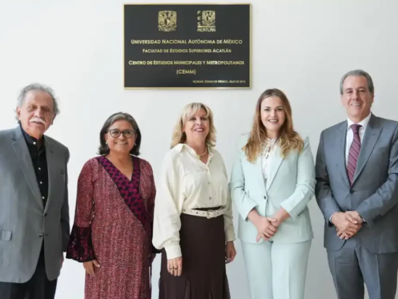 Pepe Chedraui participa en coloquio internacional de la UNAM sobre gobernanza