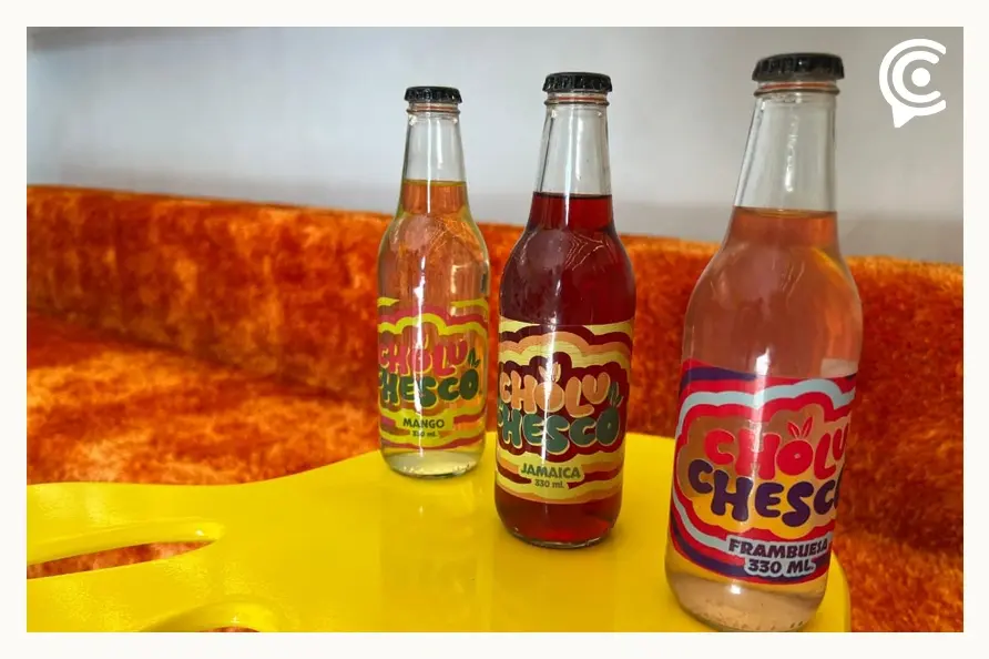 Conoce “Cosas, cosas, cosas”, el único expendio de bebidas con photobooth de Cholula, Puebla