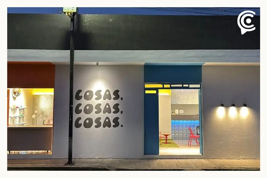Conoce “Cosas, cosas, cosas”, el único expendio de bebidas con photobooth de Cholula, Puebla