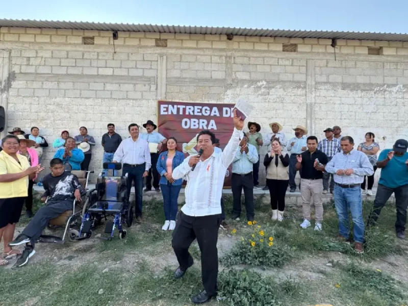 Entrega de rehabilitación de drenaje en San Antonio La Portilla