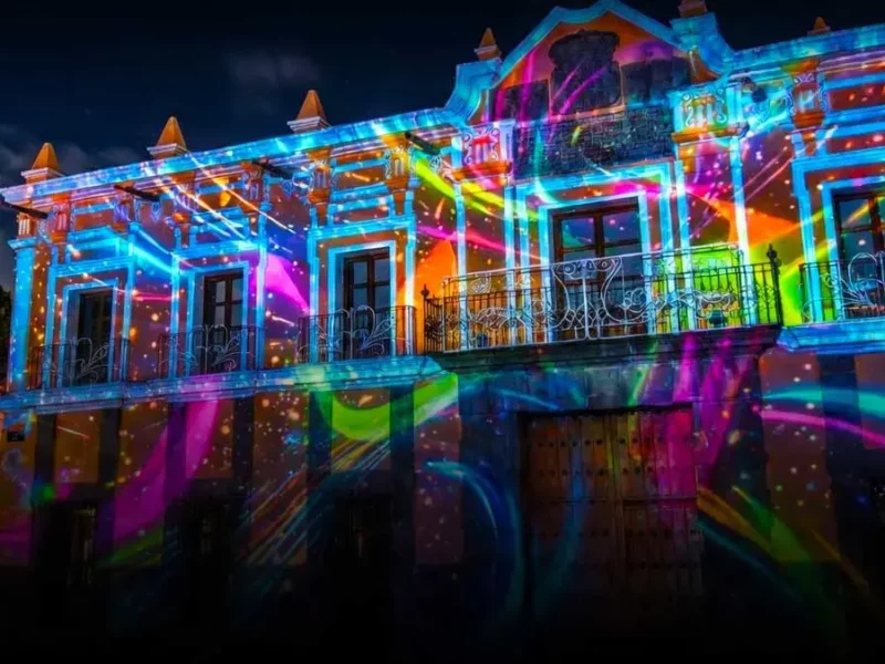 Revelan recorrido del Festival Glow 2026 en Puebla; incluirá obras de artistas locales