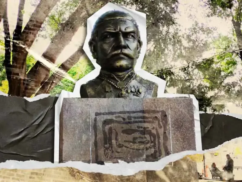 Retiran placas de bustos del Paseo Bravo luego de que exhibieran errores ortográficos