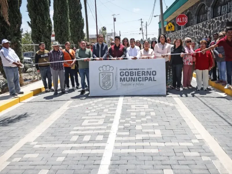 Gobierno de Cuautlancingo cumple compromisos y mejora la movilidad en la Privada Kinte