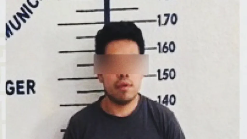Policía de San Pedro Cholula detiene a hombre por acosar a mujer en el Barrio de La Magdalena