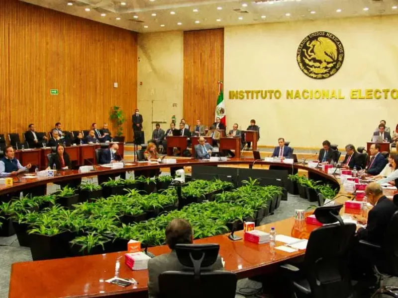 ¿Quiénes son los seis poblanos en la recta final para convertirse en consejero del INE?