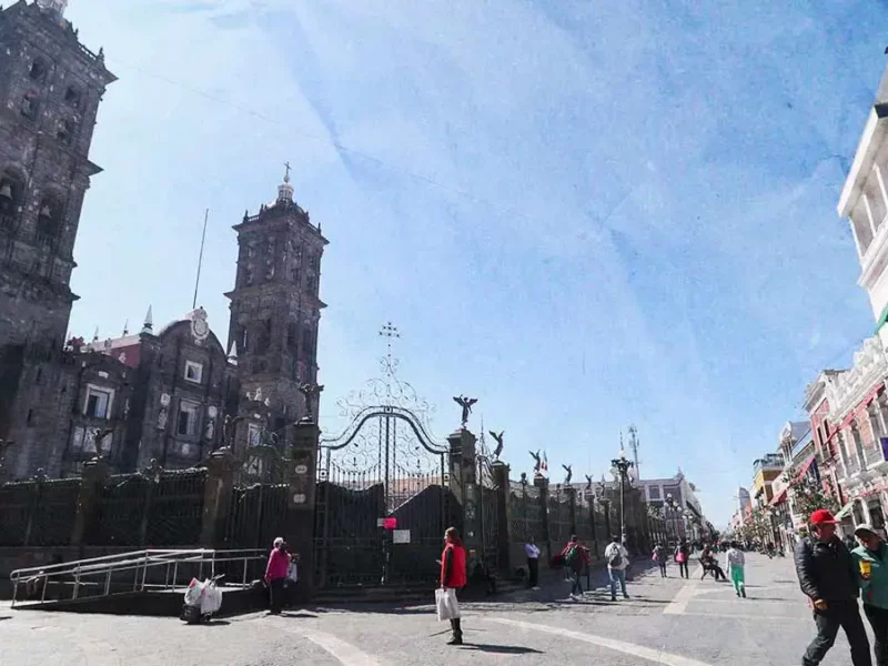 Analizan peatonalizar el Centro Histórico de Puebla los fines de semana