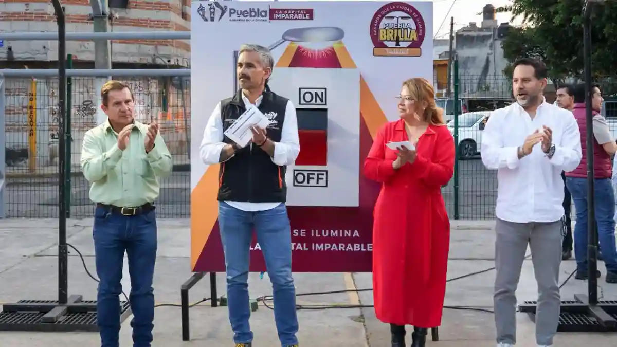 Puebla Brilla llega a Cleotilde Torres; entrega Gobierno de Pepe Chedraui 179 luminarias modernizadas con LED