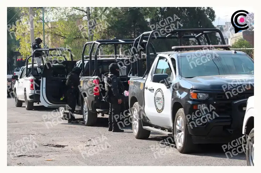 Federación catea inmueble en Joaquín Colombres, Puebla; presuntamente rastra medicamentos robados del IMSS y armas