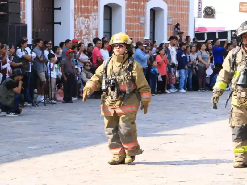 Ariadna Ayala, convoca a desfile del 4 de mayo para fortalecer identidad y orgullo nacional