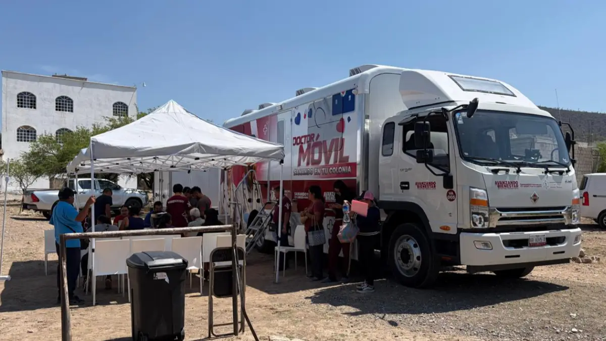 Fortalece Gobierno de Tehuacán estrategia integral de salud con capacitación médica, jornadas comunitarias y atención directa con el “Dr. Móvil”