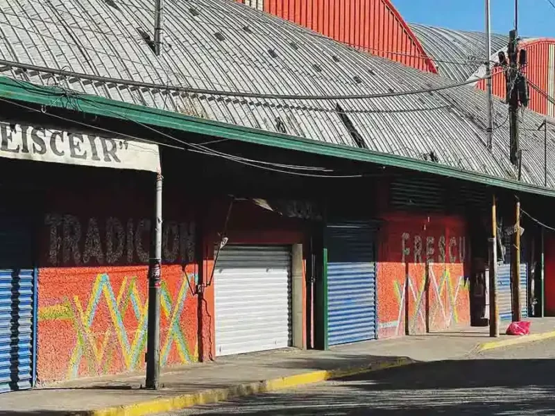 Ataque armado en Mercado Morelos, Puebla, deja tres heridos