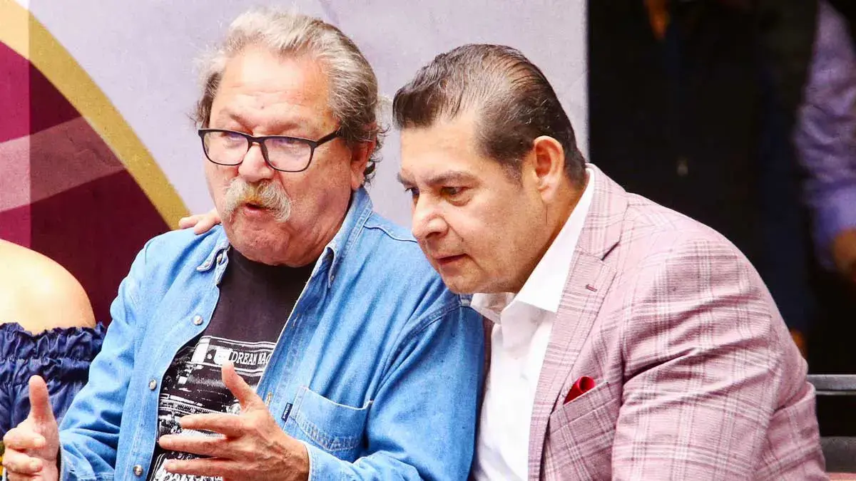 Desde Puebla, Taibo II arremete contra “arribistas en la 4T”; reconoce a ciudadanos comprometidos
