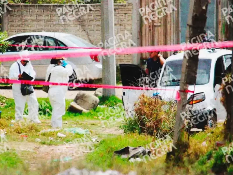 Ejecutan a un hombre dentro de su automóvil en San Miguel Canoa, Puebla