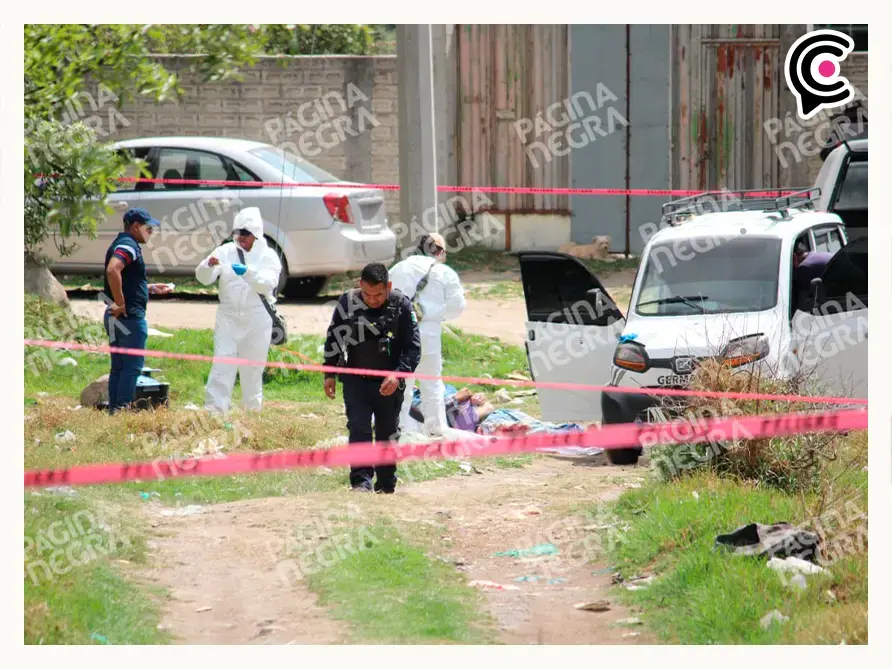 Ejecutan a un hombre dentro de su automóvil en San Miguel Canoa, Puebla