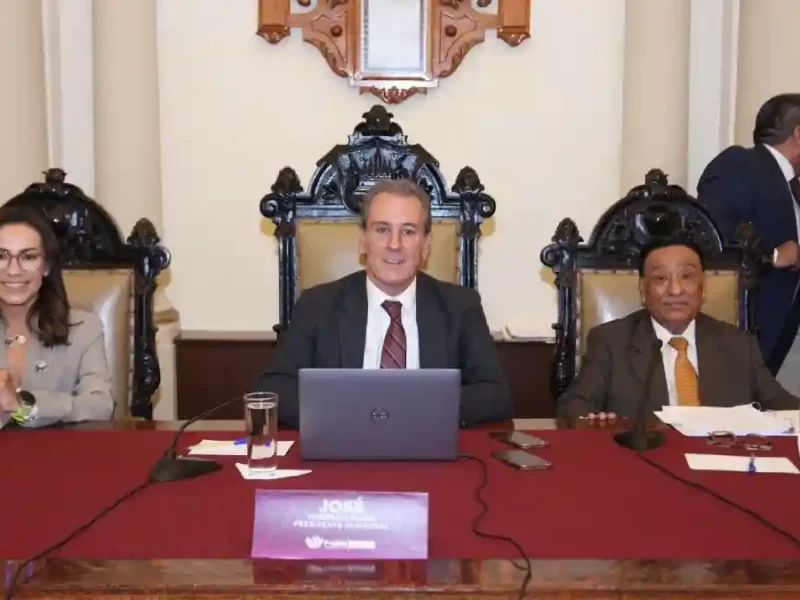 Aprueba Cabildo de Puebla solicitar línea de crédito para la construcción de calles nuevas en la capital