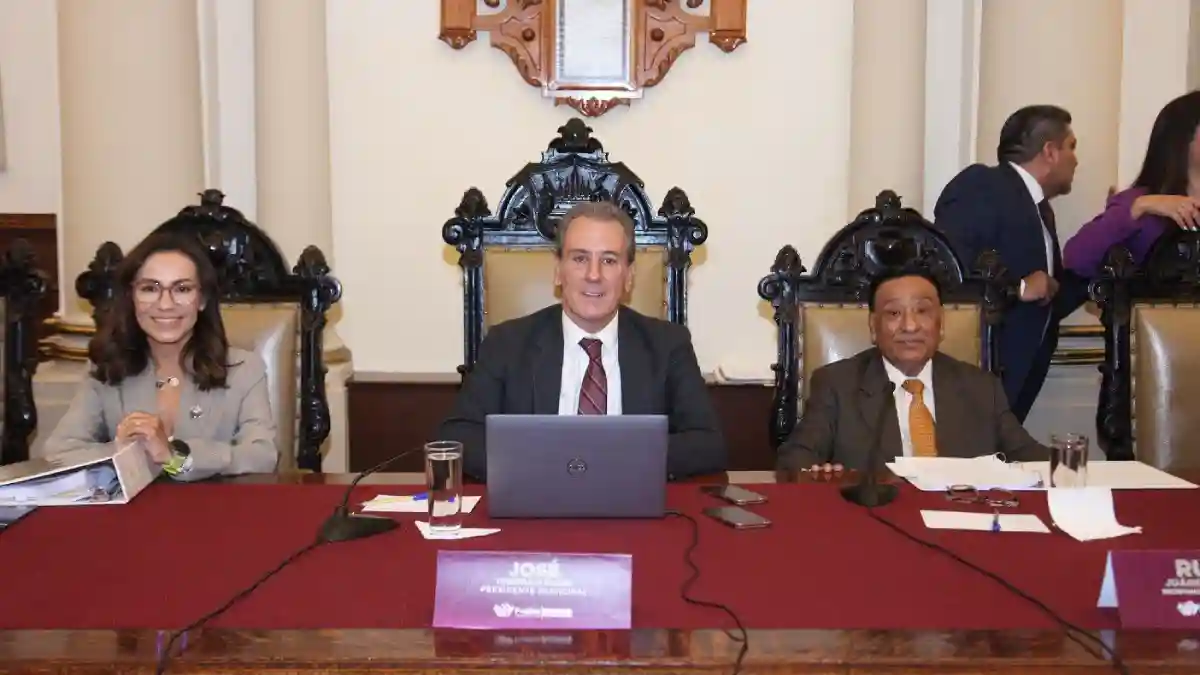 Aprueba Cabildo de Puebla solicitar línea de crédito para la construcción de calles nuevas en la capital