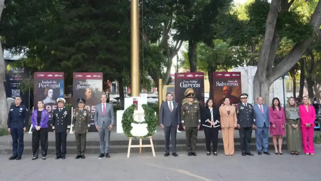 Encabezan Armenta y Chedraui ceremonia por aniversario 495 de Puebla
