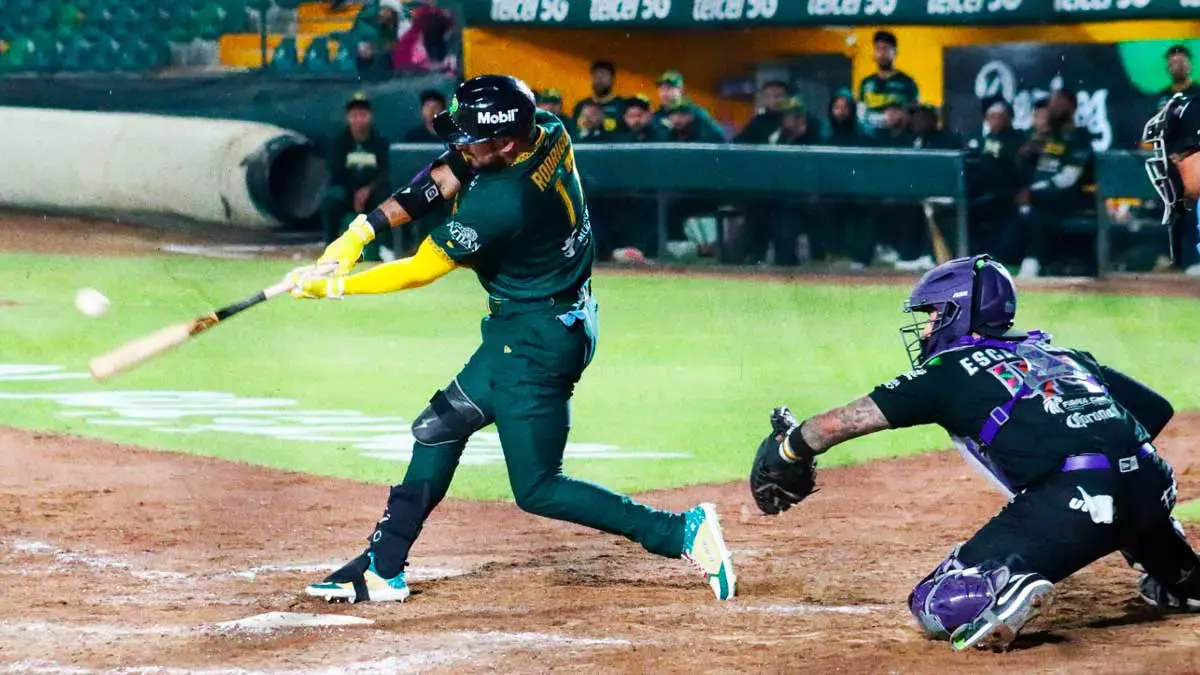Pericos de Puebla obtiene su primer triunfo de la Temporada 2026 con espectacular voltereta
